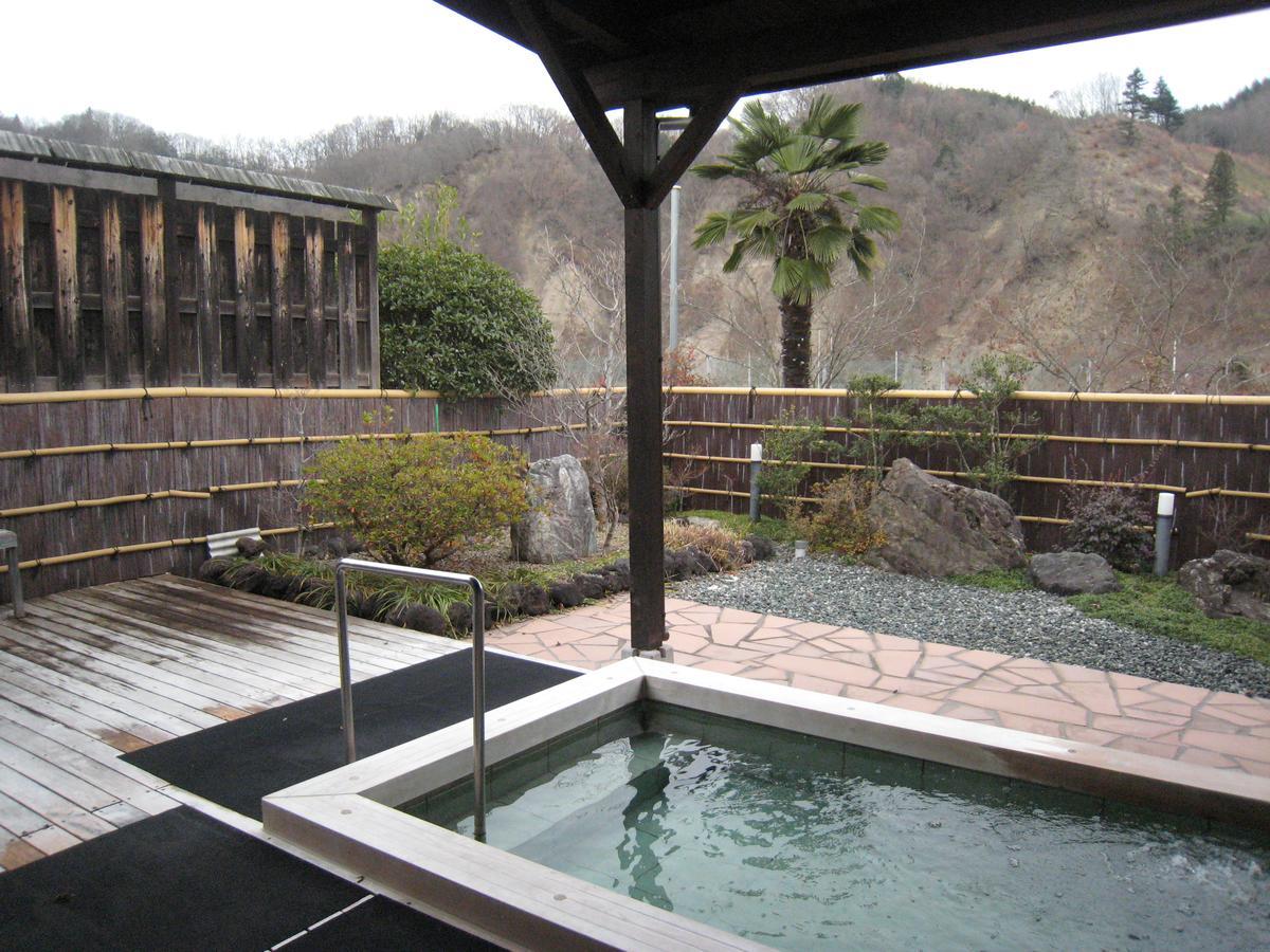 Resort Hotel Beyer Chichibu Buitenkant foto